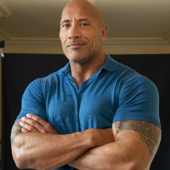 5 หนังที่ทำรายได้สูงสุดของ Dwayne Johnson หรือ The Rock